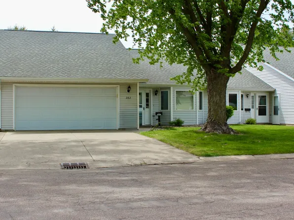 282 4th Ave SW, Blooming Prairie, MN 55917