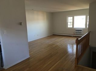 45 Wedgewood Dr, Verona, NJ 07044