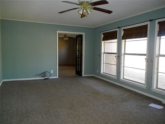5th image of 1115 E 6th St