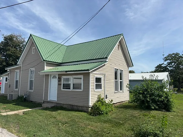 163 N Wausau Ct