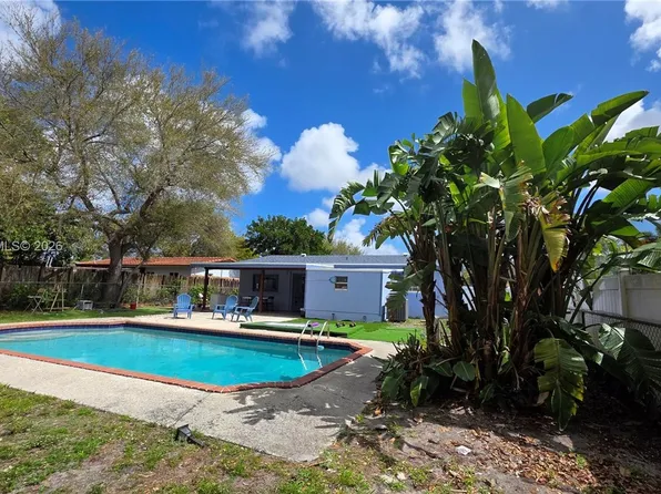 2100 N 62nd Ave, Hollywood, FL 33024