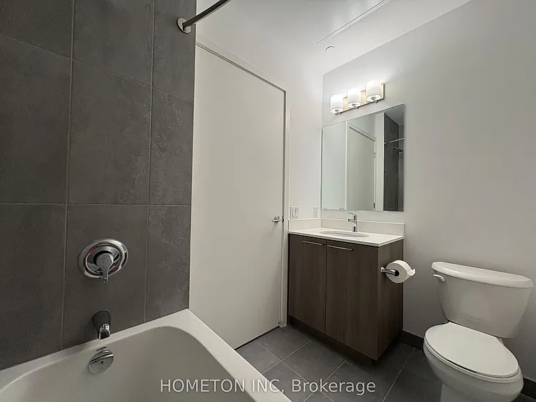 7439 Kingston Rd #813 — Photo 7