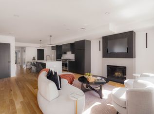 272 E Eagle St #1, Boston, MA 02128