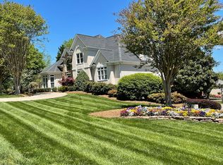 308 41st Avenue Pl NW, Hickory, NC 28601