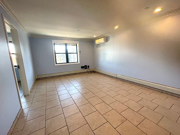 5th image of 30-92 14th St #4B