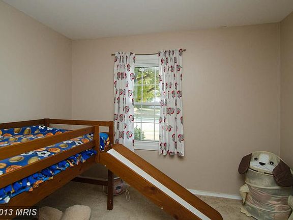 3rd image of 1022 Genine Dr