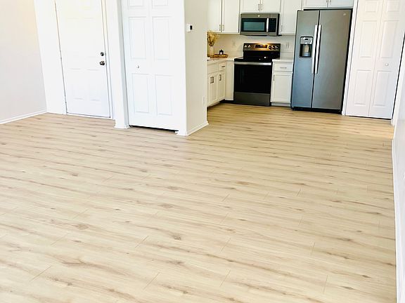 2nd image of 1216 E Rose Ln APT 12