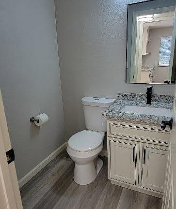 3rd image of 2043 Voss Park Ln