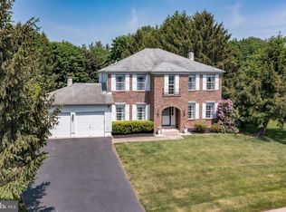 104 Pine Glen Rd, Langhorne, PA 19047