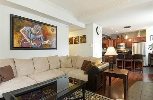 2nd image of 190 Corey Rd APT 2