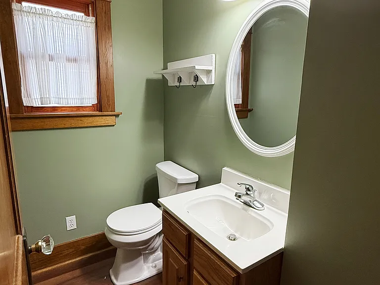 2356 S 35th Ave — Photo 8
