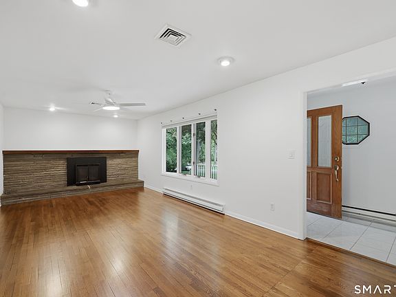 2nd image of 207 Barncroft Road