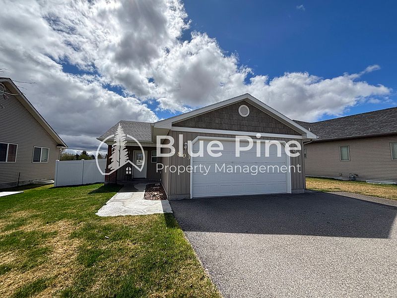 1st image of 2803 Mary Dr