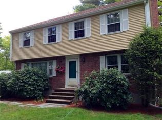 16 Gateway Ln, Beverly, MA 01915