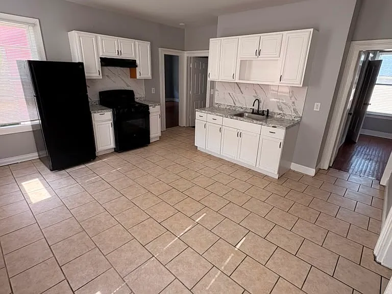 90 Rosette St #2 — Photo 6