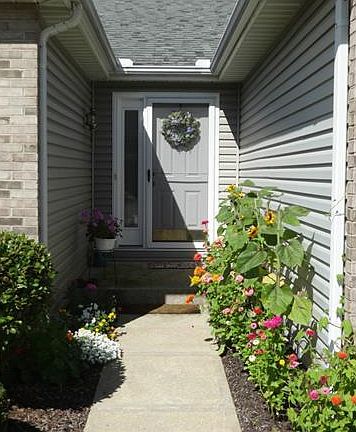 2nd image of 806 Renee Dr