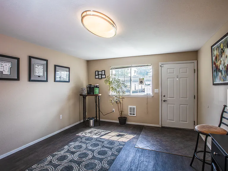 Farr Court Apartments Front Door Entryway