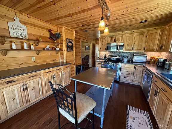 5th image of 16535 Firesteel Rd