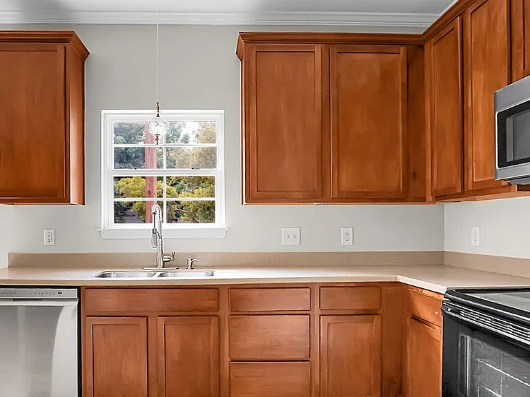 102 Lamplighter Ln — Photo 11