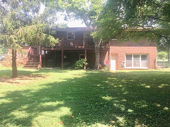 3rd image of 613 Mount Laurel Dr