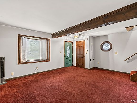4th image of 124 Heim Rd