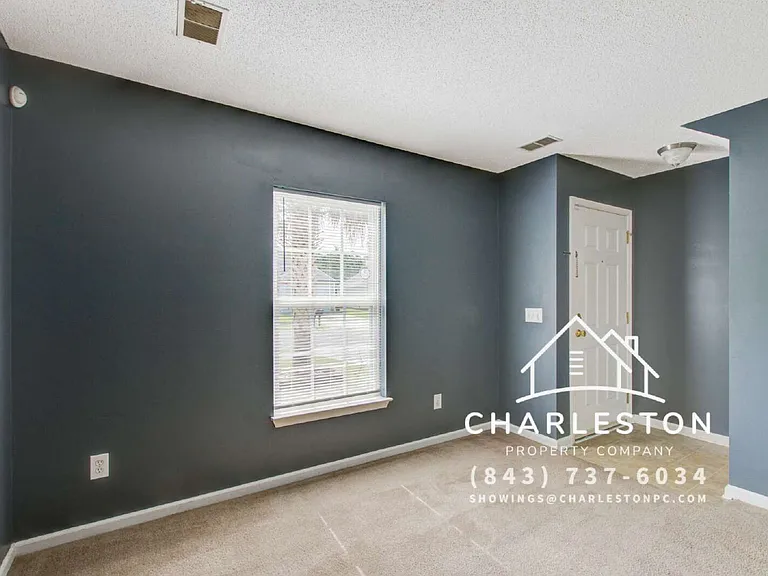 222 Maypop Dr — Photo 2