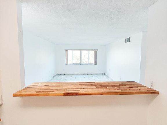 4th image of 14840 Naranja Lakes Blvd Unit C3k