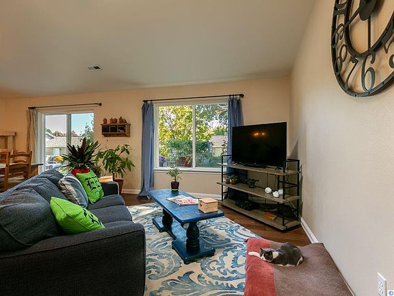 5th image of 5601 Mulberry Dr