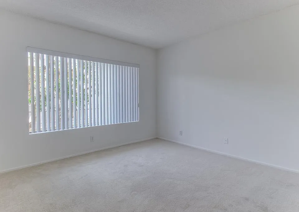 Model unit- Vacant units may slightly differ