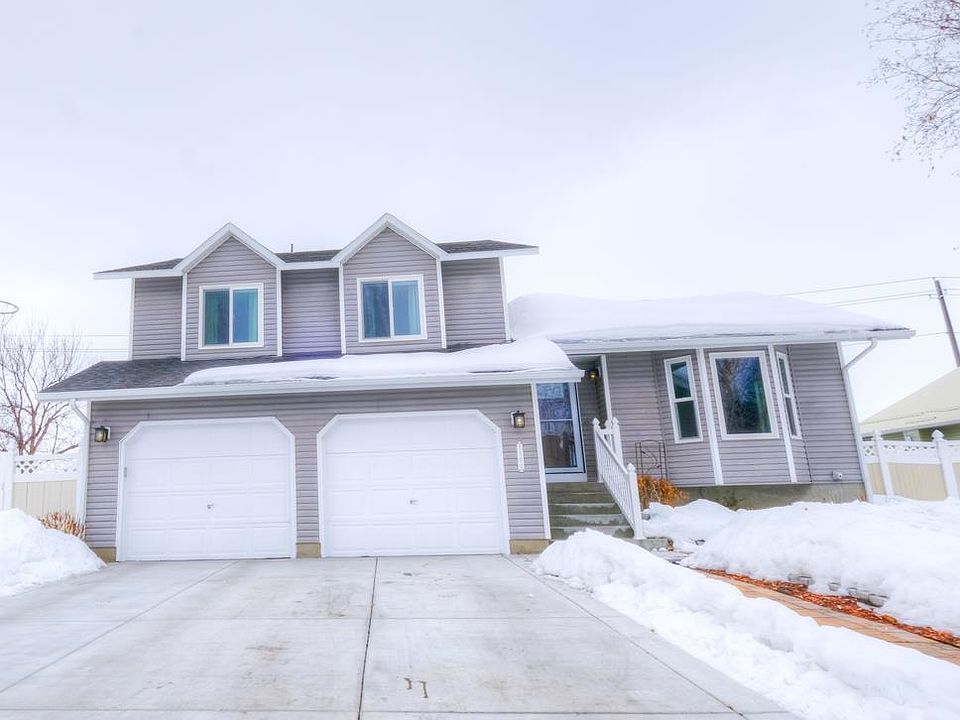 1st image of 1300 Lowell Dr
