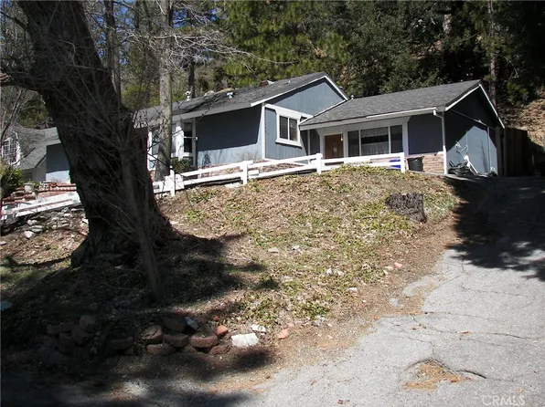 22444 Glenwood Dr, Crestline, CA 92325