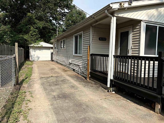 4th image of 3143 Maywood Dr