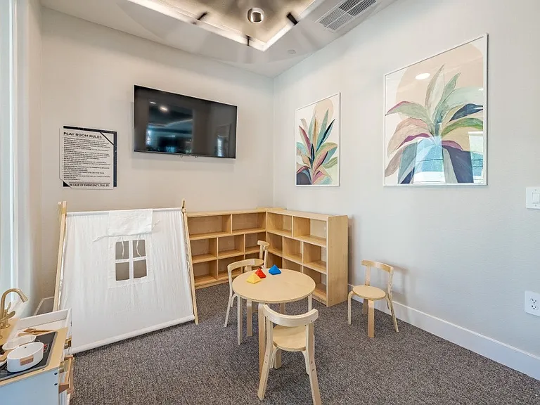 Ascend Heartland — Photo 15