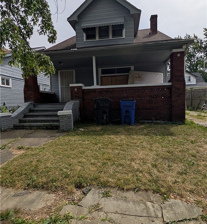 1st image of 4015 E 142nd St