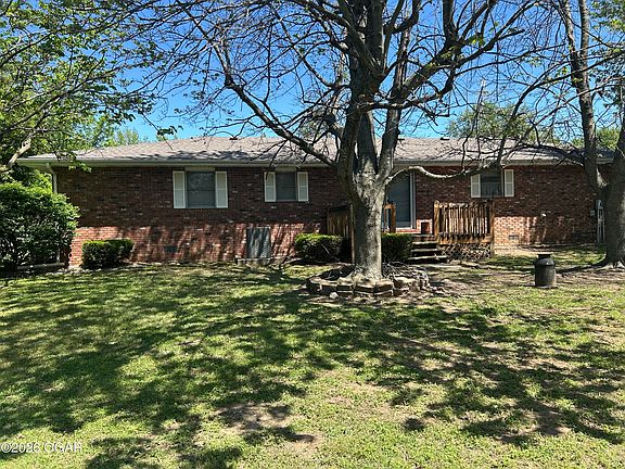5th image of 1903 Briarwood Ln