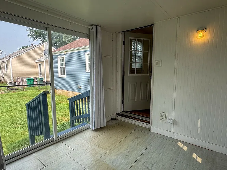 1809 Geffert Dr — Photo 12