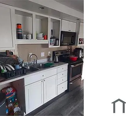 2671 SW 54th Pl — Photo 4