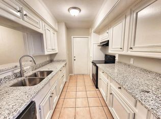 612 Littlewood St, Baytown, TX 77521