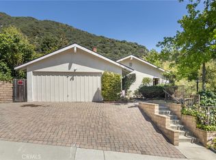 2115 Normanton Dr, La Canada Flintridge, CA 91011