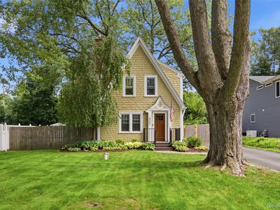 6564 Eastlawn Ave, Clarkston, MI, 48346