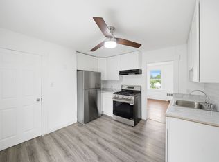 63 Lincoln Ave Floor 2, Cranston, RI 02920