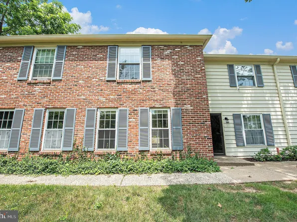 176 Wellington Ter #13-B, Lansdale, PA 19446