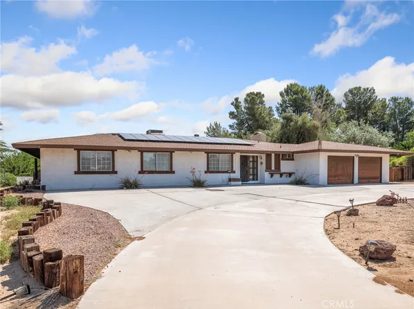 19426 Kinai Rd, Apple Valley, CA 92307