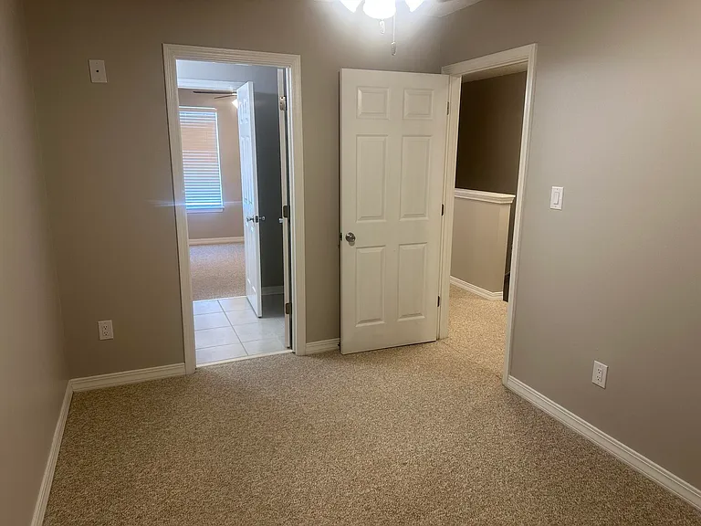 2703 Bay Club Dr — Photo 20