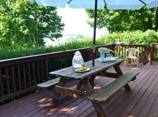 16 Circle Dr, Danbury, CT 06811