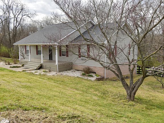5th image of 152 Shawnee Dr