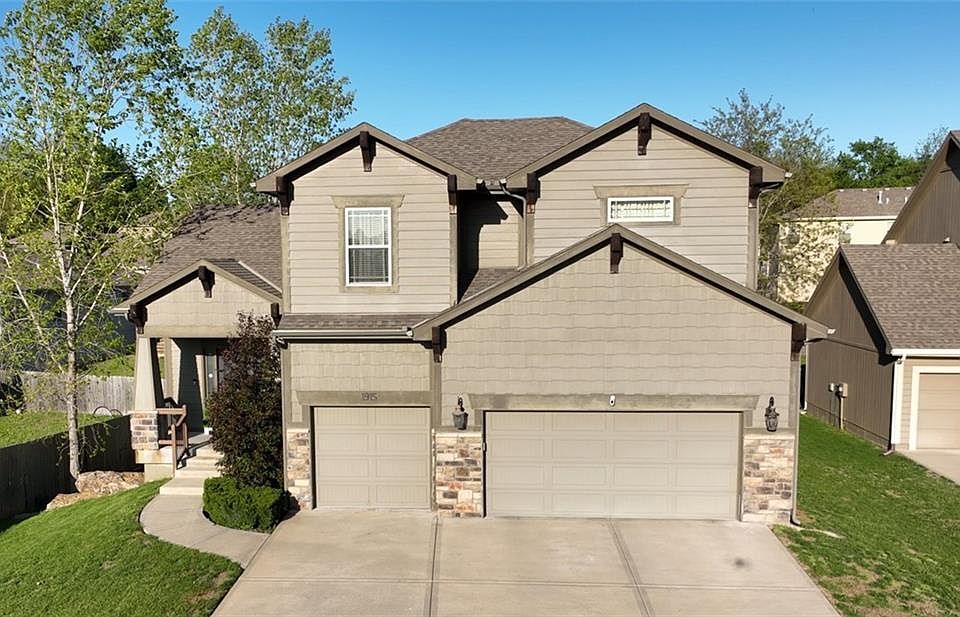 1st image of 1915 S Cochise Ave