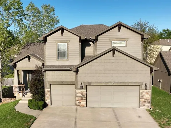 1915 S Cochise Ave, Independence, MO 64057
