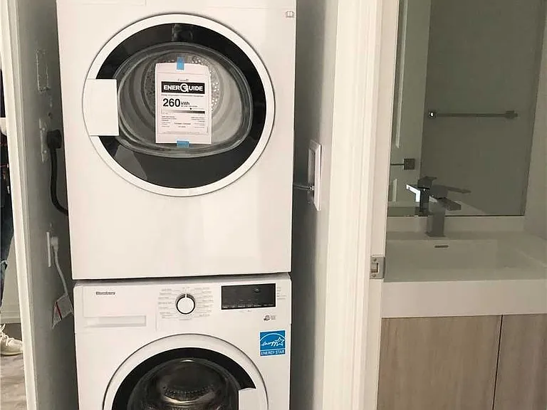 251 Jarvis St #2108 — Photo 8