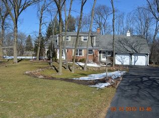 2815 Donegal Dr, Racine, WI 53405